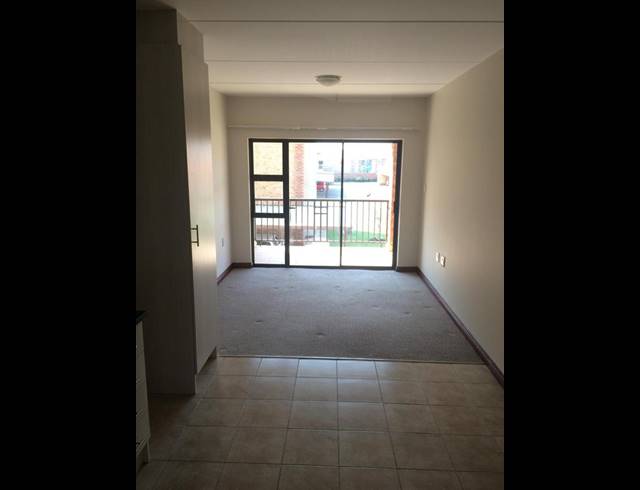 2 BEDROOM APARTMENT FOR SALE IN BRENTWOOD PARK